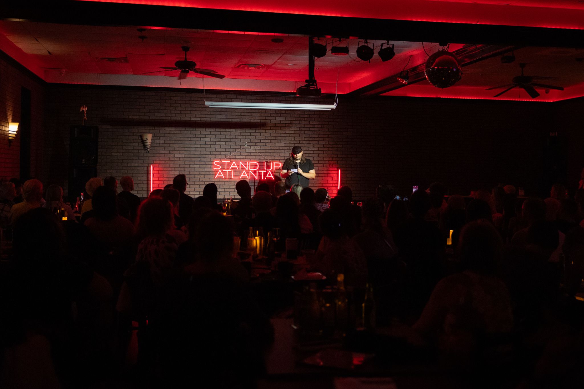 SENS photography Events Comedy 1 st  MIC 2025 08 10 038